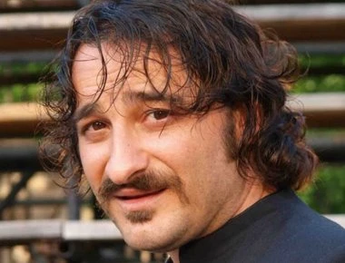 Β. Χαραλαμπόπουλος : Αποκαλύπτει γιατί ποτέ δεν τον ένοιαξαν τα χρήματα